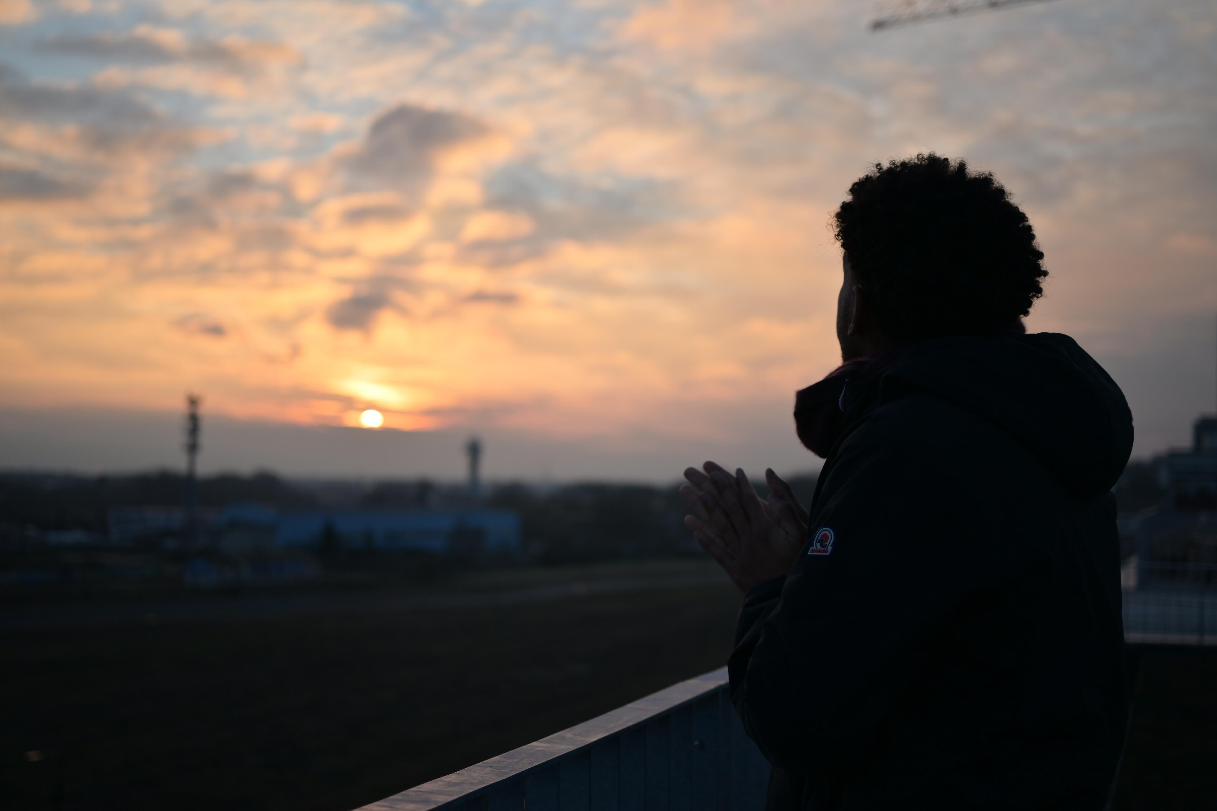 ナント大西洋デザイン大学_5階のテラスから見る夕日.JPG