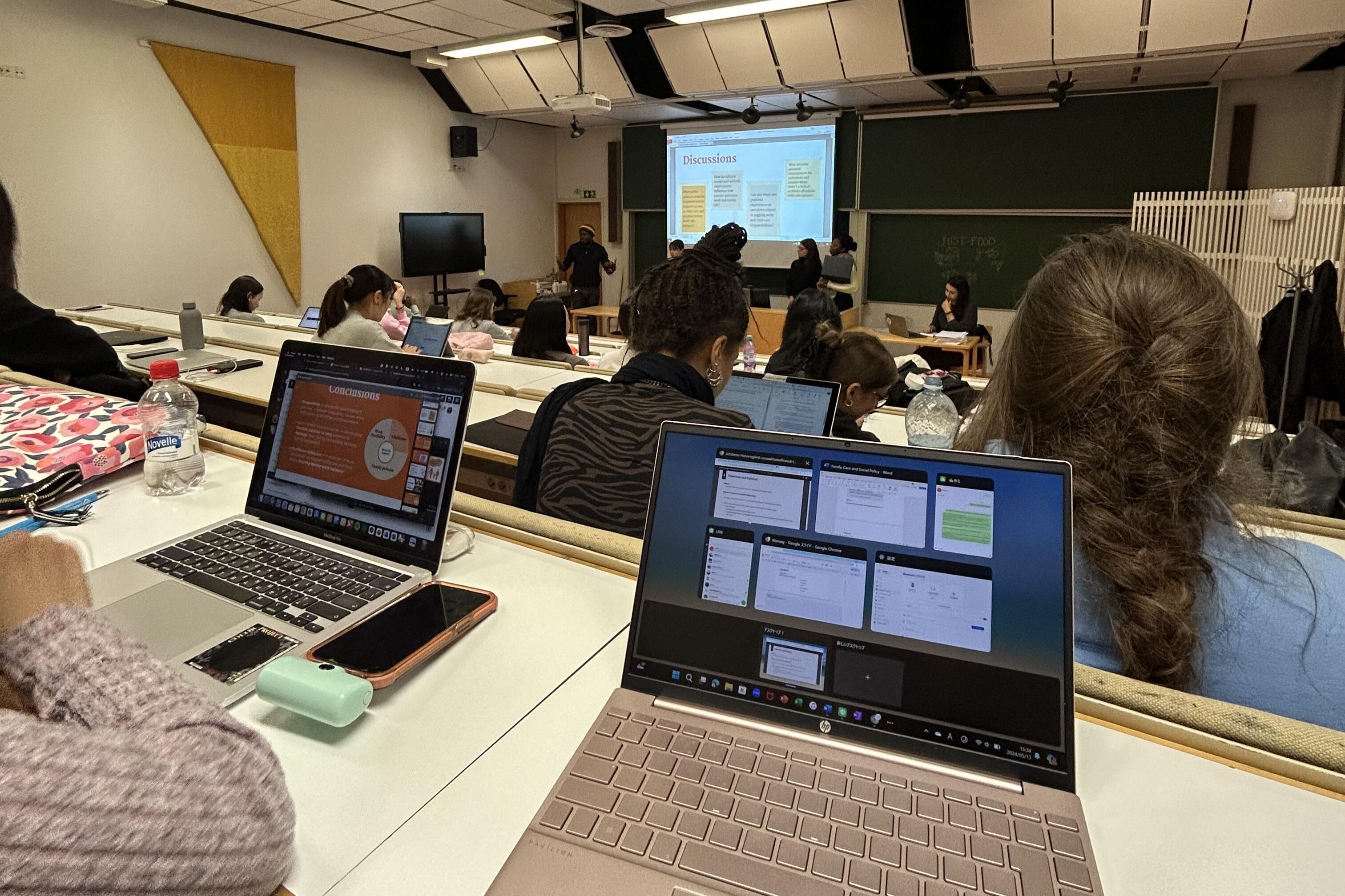 授業の様子 授業の様子