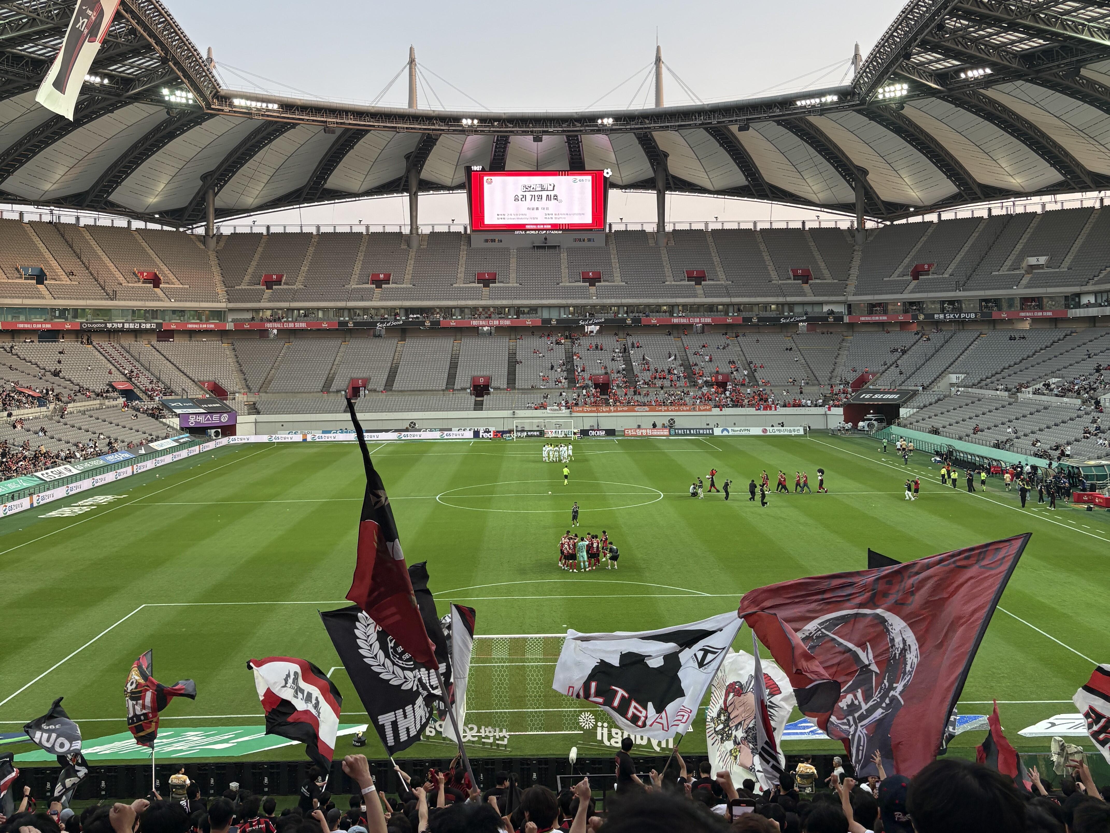 中央大学校_横サッカー観戦 中央大学校_横サッカー観戦
