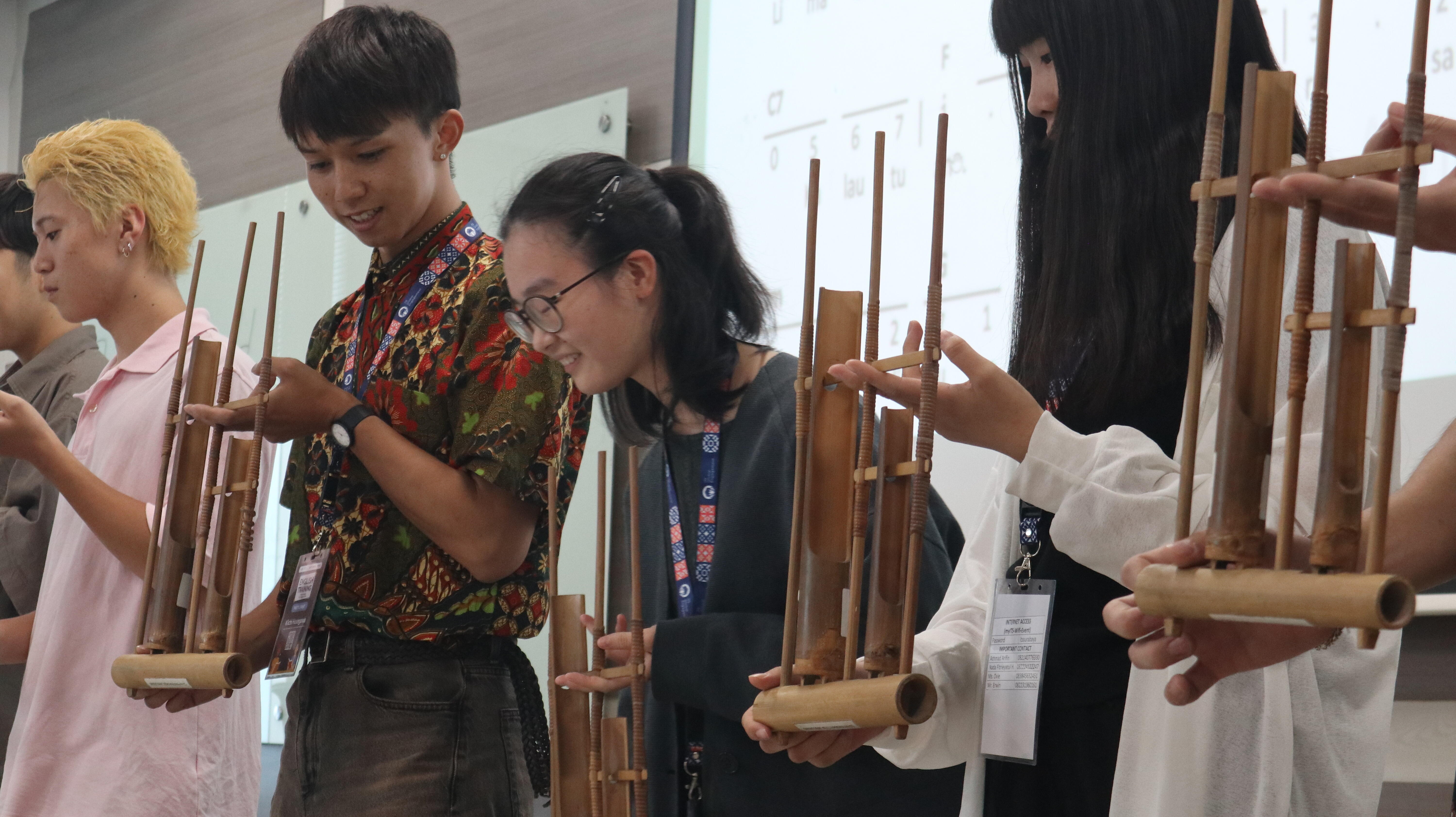 セプルフノベンベル工科大学 English Training Program