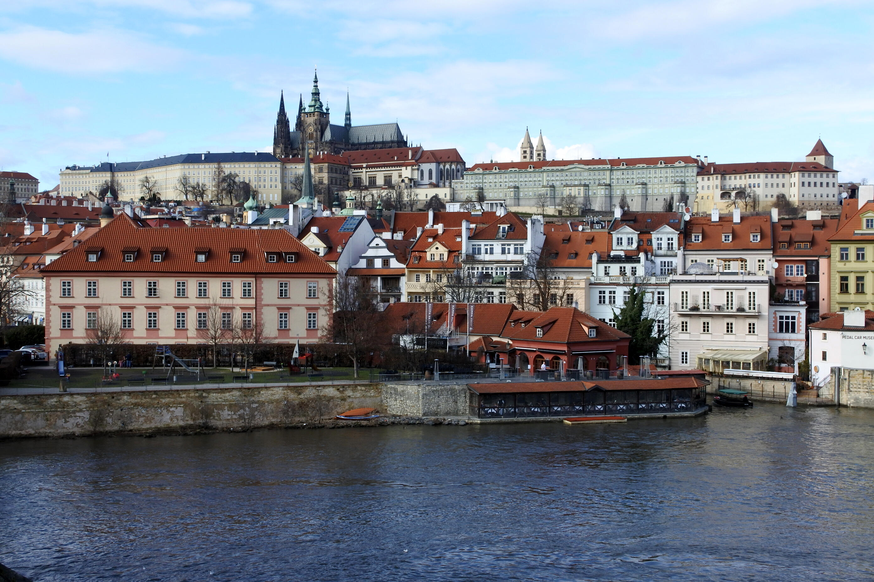 持続可能な社会づくりと教育（ヨーロッパ地理学実習）